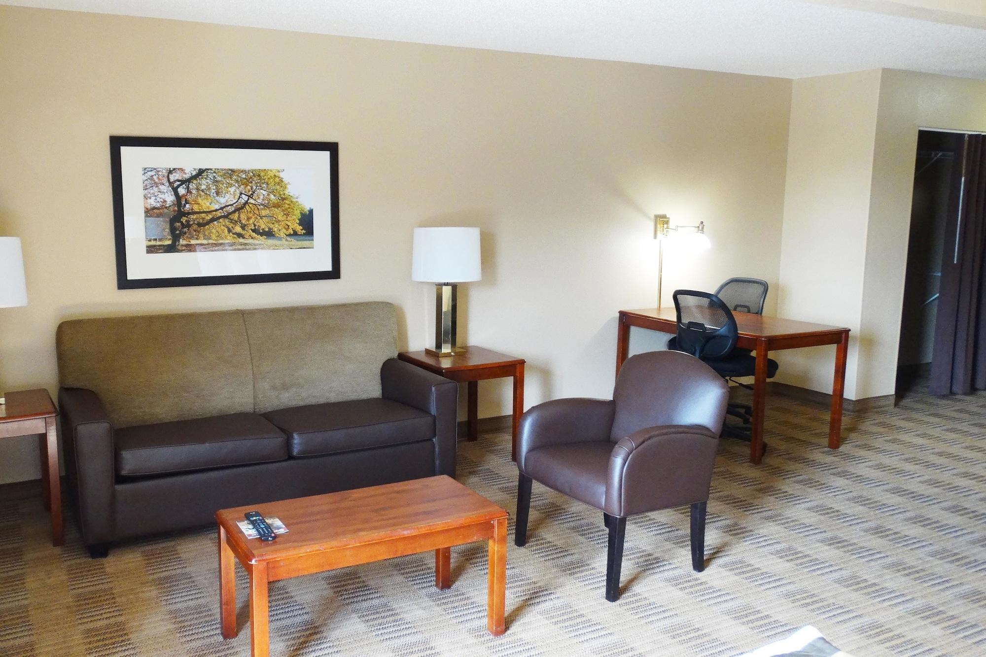 Extended Stay America Select Suites - Madison - Old Sauk Rd Exterior photo