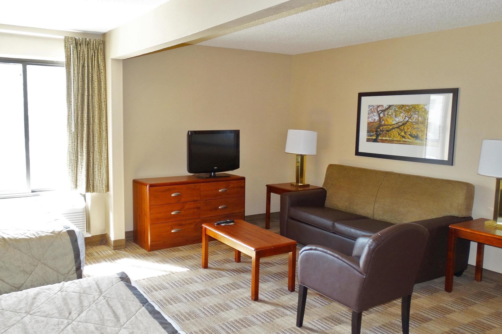 Extended Stay America Select Suites - Madison - Old Sauk Rd Exterior photo