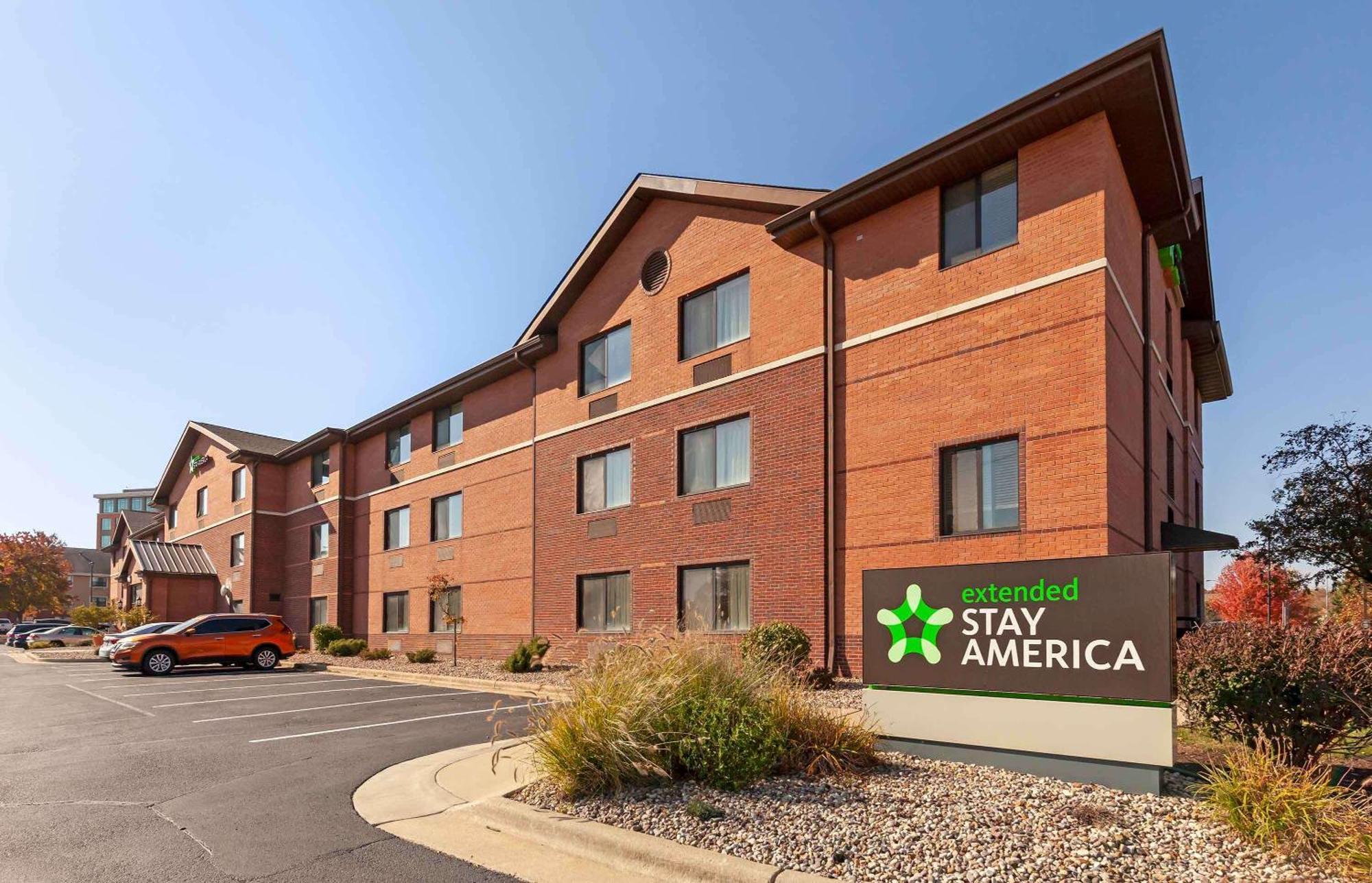 Extended Stay America Select Suites - Madison - Old Sauk Rd Exterior photo